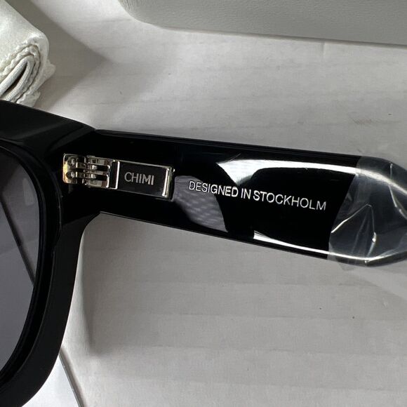 Chimi 08 Gradient Black Sunglasses 54/22 NWB main image 5
